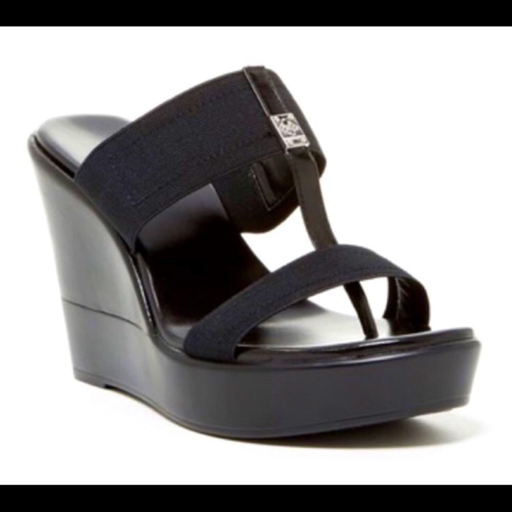 BCBGeneration Quintin black wedge sandal